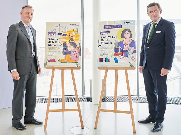 Stadtrat Peter Hanke und Generaldirektor-Stv. Peter Weinelt bei der Präsentation des neuen Wiener Stadtwerke-Markenauftritts und der neuen Employer Branding-Kampagne. 